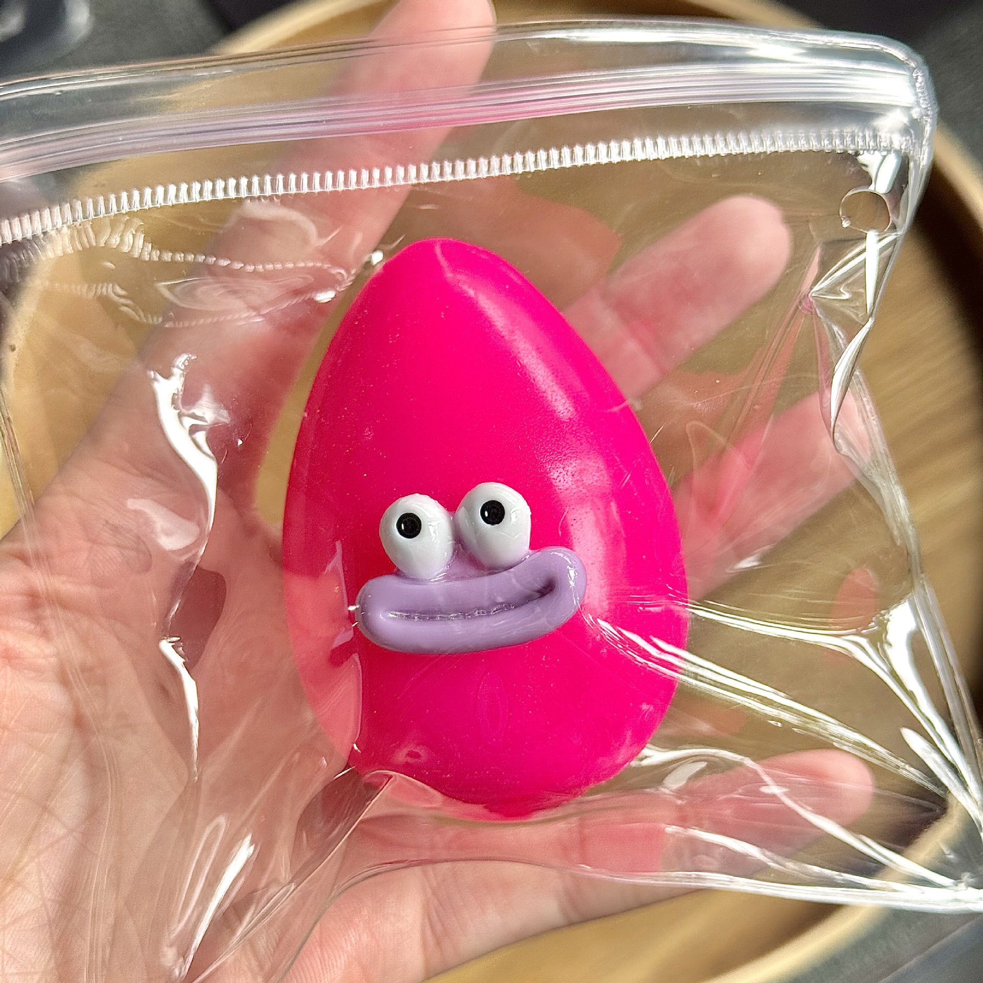 20634-ไข่แดงร้อนปากใหญ่สกุชชี่