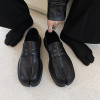 Mocassins à bout fendu en cuir véritable légers pour homme et femme, style automne, tendance, en cuir verni, à enfiler