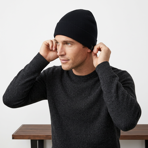 Bonnet tricoté unisexe personnalisé de qualité supérieure avec logo brodé en polyester/coton, à revers, pour l'hiver et la plage - Product Image 1