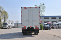 JAC Marque Empattement 2800 à 3360 mm Mini Lumière Fer Ondulé Cargo Van Camion 4x2 Pickup Chargement 2 tonnes à 3.5 tonnes pour l'Algérie