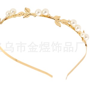 Diadema de metal con forma de flor y centro de perlas, tocado nupcial fino en tono dorado para mujer, accesorio de moda para adultos - Product Image 3
