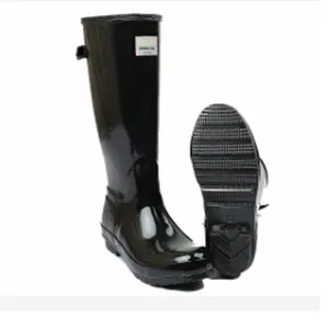 Botas altas de PVC con hebilla para mujer, calzado personalizado, varios colores, resistente al agua, brillante o mate