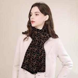 ピュアウール中国赤高級ショール女性のための通気性と柔らかいフォーチュンスカーフお祝いのビジネスと年間の贈り物 - Product Image 4