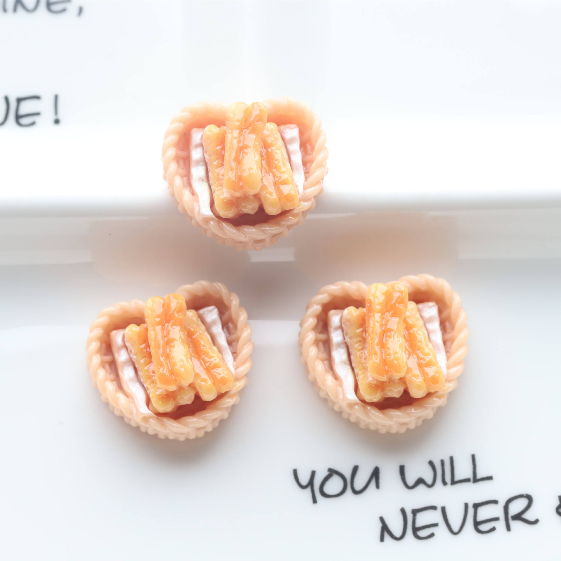 Série de thé du matin colorée - bâtonnets de pâte frits