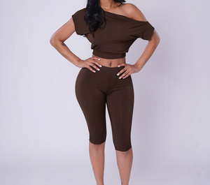 Viviblook D26ST276 Ensemble Automne Femme Nouveaux Tenues Couleur Unie Haut Court à Épaules Dénudées Manches Courtes et Pantalon Cropped Deux Pièces - Product Image 2