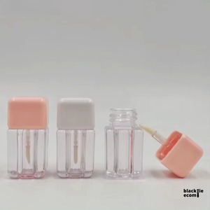 Oferta Especial en Tubos Cuadrados Transparentes Vacíos de 4ml para Brillo Labial BKT1761, Envases Cosméticos Duraderos para Tinte Labial y Sérum, Disponibles para la Venta - Product Image 2