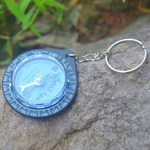 <span class=keywords><strong>Boussole</strong></span> musulmane en plastique 35mm avec logo personnalisé avec porte-clés Qibla Finder <span class=keywords><strong>boussole</strong></span> <span class=keywords><strong>pour</strong></span> <span class=keywords><strong>prier</strong></span> - Product Image 4