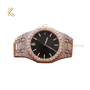 นาฬิกาเพชรมอยส์ซอไนต์หรูหราพร้อมเครื่องหมายบอกชั่วโมงเพชรและสายโลหะขัดเงานาฬิกาที่สมดุลของความเงางามและฟังก์ชั่น - Product Image 2