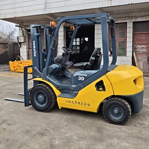 Montacargas Diésel Komatsu de 3 Toneladas de Alta Calidad, Bien Mantenido, con Mantenimiento Regular - Product Image 2