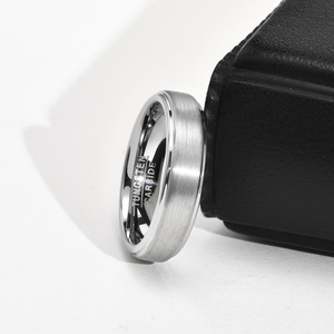 Chất Lượng Cao Matte Hoàn Thành Carbide Vòng Vàng Đen Người Đàn Ông Cưới Ban Nhạc Thép Không Gỉ Bền Vòng - Product Image 4