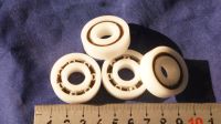 Roulement à billes en plastique POM avec billes en acier inoxydable pour l'automatisation industrielle et les équipements mécaniques