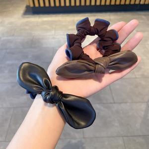 Nouveaux chouchous oreilles de lapin 2026, noirs, personnalisés, style coréen, pour femmes, avec ruban court en similicuir, accessoires pour cheveux - Product Image 3