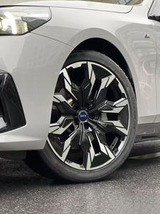 ล้อแม็กซ์ SRX รุ่นใหม่ ขนาด 16-24 นิ้ว ผลิตจากอะลูมิเนียมอัลลอยด์แบบฟอร์จชิ้นเดียว ดีไซน์ลายใบมีด สีดำ ขนาด 30 มม. 100 มม. 20 มม. สำหรับรถยนต์หรู - Product Image 6
