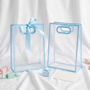 Sac fourre-tout carré <span class=keywords><strong>transparent</strong></span> en PE avec impression décalée, fabriqué en Chine, sac cadeau en plastique étanche pour emballage de cadeaux - Product Image 1
