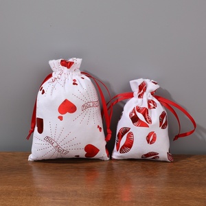 ถุงกำมะหยี่รูปหัวใจแบบมีเชือกผูก ซองหลิว สำหรับใส่ของขวัญวันวาเลนไทน์ งานแต่งงาน ขนม และเครื่องประดับ สำหรับของขวัญสุดโรแมนติก - Product Image 1