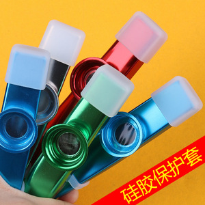 Funda protectora de silicona para kazoo metálico, accesorio antipolvo para ensayo de instrumentos musicales - Product Image 1