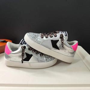 Nuovi arrivi per bambini scarpe argento basse MOQ Casual Star Design <span class=keywords><strong>Sneakers</strong></span> per bambine - Product Image 1