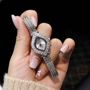 Scottie 9826 Orologio da <span class=keywords><strong>Donna</strong></span> di Lusso Stile Europeo Semplice Design Vintage Impermeabile in Acciaio Inossidabile al Quarzo Novità 2026 - Product Image 5