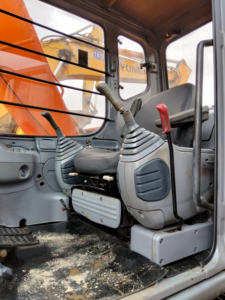 Excavadora usada de 12 toneladas, excavadora de orugas Hitachi original fabricada en Japón, ZX120, ZX120 - Product Image 6