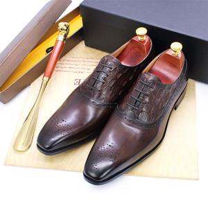 Nouvelles chaussures en cuir tendance pour hommes, chaussures de mariage luxueuses, sur mesure, vente en gros disponible, chaussures habillées et richelieu en cuir pour hommes - Product Image 4