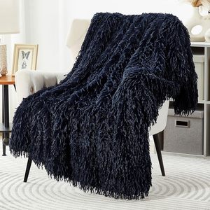 Couverture en fausse fourrure bleu marine Zhengtai Home Decor Knit 850GSM, vente en gros - Product Image 1