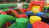 QIQU - Casa Inflable Comercial de Alta Resistencia con Múltiples Zonas de Juego, Pared de Escalada, Temática Oceánica, Capacidad para 50 Personas, Retardante de Llama