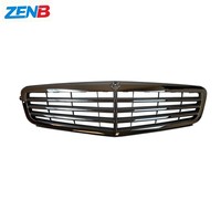 Grille de voiture de style OE en ABS de haute qualité pour Mercedes-Benz W204 C250 C300 C350 C63 AMG