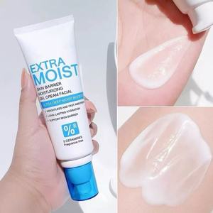 La crème hydratante rafraîchissante Cleear Nosse, best-seller, est non grasse, hydratante, légère, sans parfum et de haute qualité. - Product Image 5