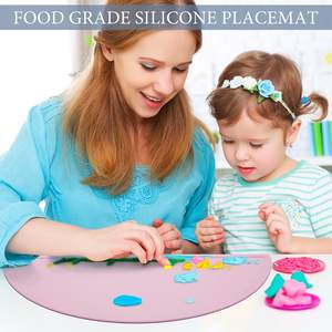 بيع بالجملة حصيرة سيليكون للأطفال سهلة التنظيف لتغذية الأطفال الصغار حصيرة طاولة سيليكون نصف دائرة - Product Image 6