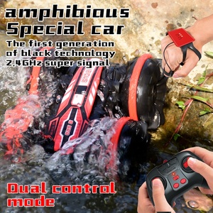 Auto de Carreras Acrobático de Alta Velocidad con <span class=keywords><strong>Control</strong></span> Remoto <span class=keywords><strong>Anfibio</strong></span> Resistente a Roturas de Primera Calidad, Juguete para Jugar en Tierra y Agua - Product Image 4