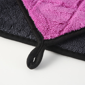 Serviette de lavage de voiture 40x40 cm, double face, épaisse, absorbante, sans peluches, en microfibre corail pour le nettoyage des véhicules - Product Image 1
