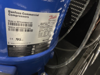 Équipement de fabrication d'huile de parfum d'alcool automatique d'acier inoxydable de 50l 100l