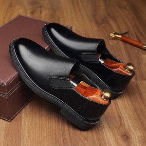 Mocasines de Cuero Negros con Punta en Pico para Hombre, Cierre de un Solo Toque, Calzado Formal, Casual y de Negocios para Adultos - Product Image 2