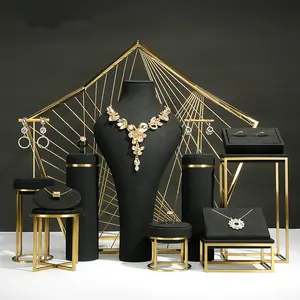 Luxury Jewelry Packaging And Display Stand Metal Microfiber Large Exhibit Pendant Ring Jewelry Display Sets Black Velvet