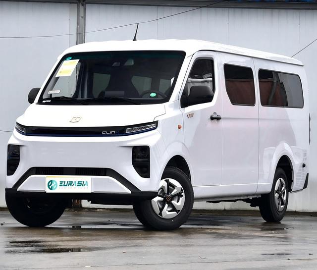 Hot Sale Farizon V7E Van EV Car Commercial Vehicle Xuanwu Battery Electric Truck with 375km NEDC Range and 51.4kWh Battery