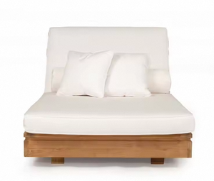 Chaise longue double en teck massif avec coussins en tissu blanc moelleux, design moderne, mobilier de jardin pour extérieur et bord de piscine - Product Image 5