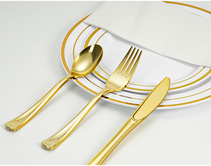 Coltello forchetta cucchiaio posate di plastica decorazione del nuovo anno cinese Led luce oro posate ristorante da <span class=keywords><strong>asporto</strong></span> usa e getta - Product Image 6