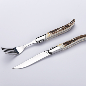 Vente directe en <span class=keywords><strong>usine</strong></span> manche en bois de cerf <span class=keywords><strong>Laguiole</strong></span> ensemble de couverts en acier inoxydable ensemble de couverts couteau à steak et fourchette ensemble pour la maison hôtel - Product Image 6