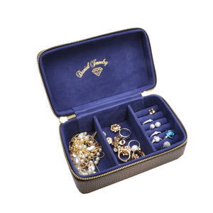 Old fashion jewelry boxes leather jewelry storage box