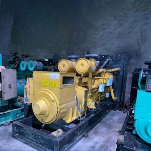 Komatsu Engine Powered Used SAA12V140-P1150 800kW Generator Set Reliable <b>Backup</b> Power - Product Image 2