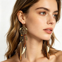 Boucles d'oreilles pendantes en alliage de zinc faites à la main, style bohème vintage européen et américain, avec franges de plumes, forme de feuille, cadeau pour femme, ivoire, art rétro