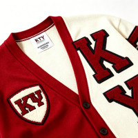 Cardigan Homme Personnalisé OEM ODM avec Broderie Pompon et Design Ample à Boutons