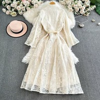 Nouvelle Robe Femme 2026, Robe Style Palais Français, Robe à Volants et Dentelle avec Patchwork et Pompons