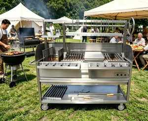 Barbecue a carbonella/legna con design rustico moderno, maniglia a croce Santa Maria, sollevamento manuale a barra rotante per girare il cibo - Product Image 1