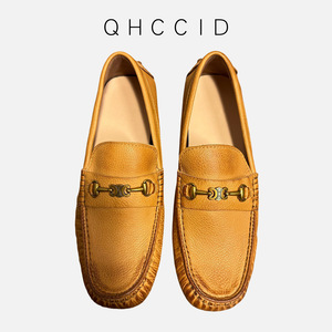 Mocassins en cuir véritable pour hommes, semelle souple, boucle en métal, chaussures décontractées, talon bas, à enfiler, marron - Product Image 3