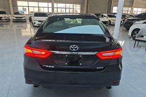 รถยนต์โตโยต้า แคมรี่ ปี <span class=keywords><strong>2019</strong></span> เครื่องยนต์ 2.0 ลิตร <span class=keywords><strong>มือ</strong></span><span class=keywords><strong>สอง</strong></span> เกียร์อัตโนมัติ น้ำมันเบนซิน ราคาถูก พร้อมหลังคาซันรูฟ - Product Image 5