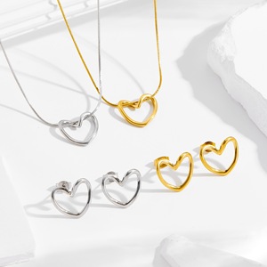Pendentif DIY en acier titane en forme de cœur avec nœud rose, pendentif de collier en acier inoxydable pour femme avec motifs cœur, crâne et soleil - Product Image 1