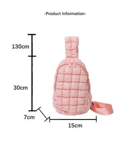 Bolso de Hombro Oblicuo Personalizado de Moda, Bolso de Pecho para Mujer de Nailon Plisado y Acolchado con Hilo de Bordado de Algodón - Product Image 2