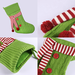 Chaussettes de Noël tricotées avec logo personnalisé, rouge, blanc, vert, écologiques, sac cadeau décoratif avec motif écharpe - Product Image 2