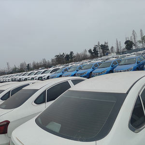 Geely <span class=keywords><strong>Atlas</strong></span> Boyue Turbo Dark Geely <span class=keywords><strong>Atlas</strong></span> L Boyue L Édition Conduite Intelligente SUV Compact Nouvelle Voiture à Essence - Product Image 6